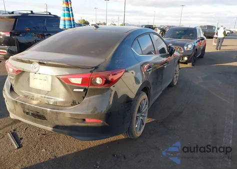 2018 Mazda Mazda3 Grand Touring z USA, uszkodzony, nr VIN 3MZBN1W32JM162886